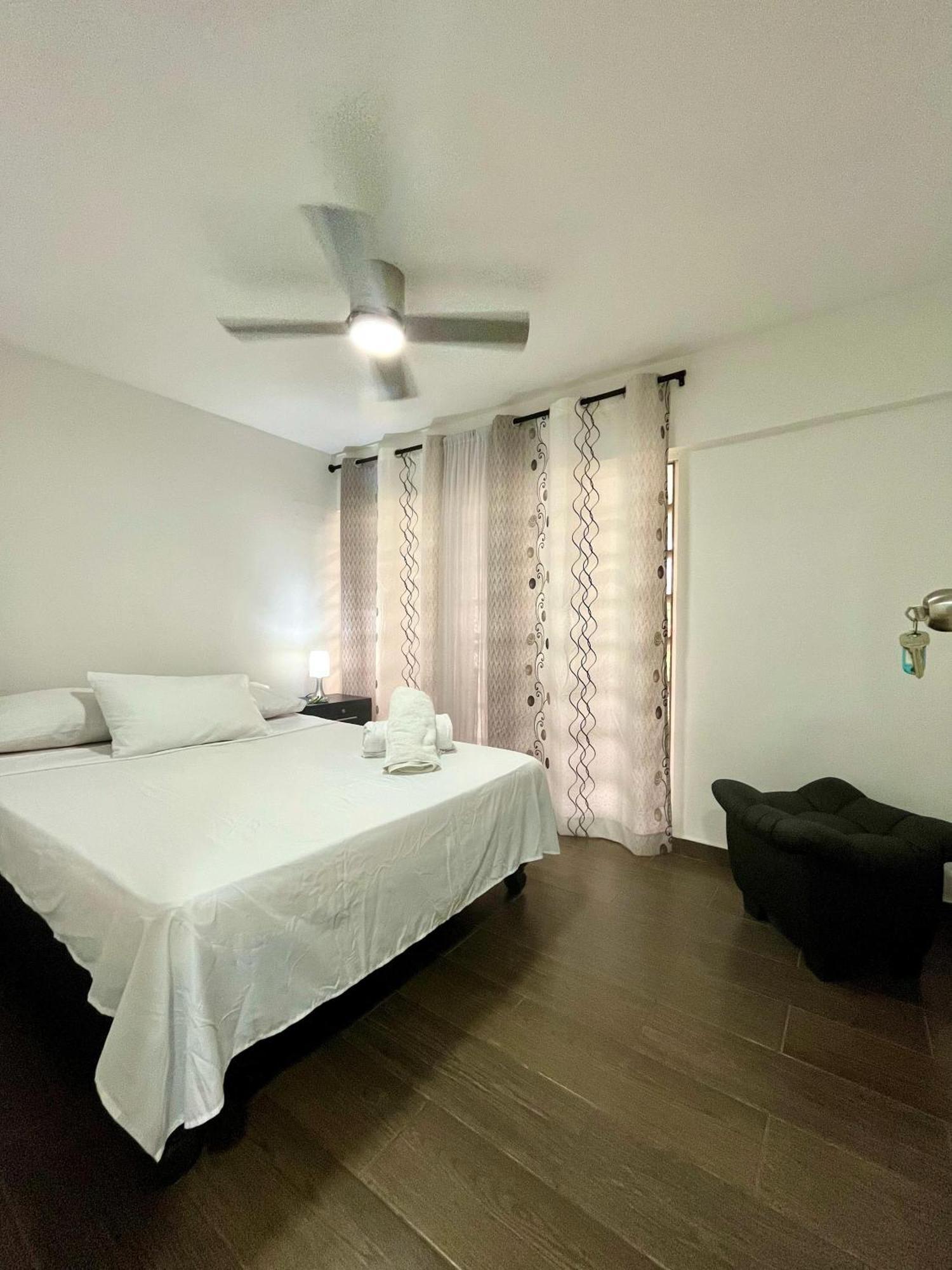 Marin Hostal Boutique Cali Extérieur photo